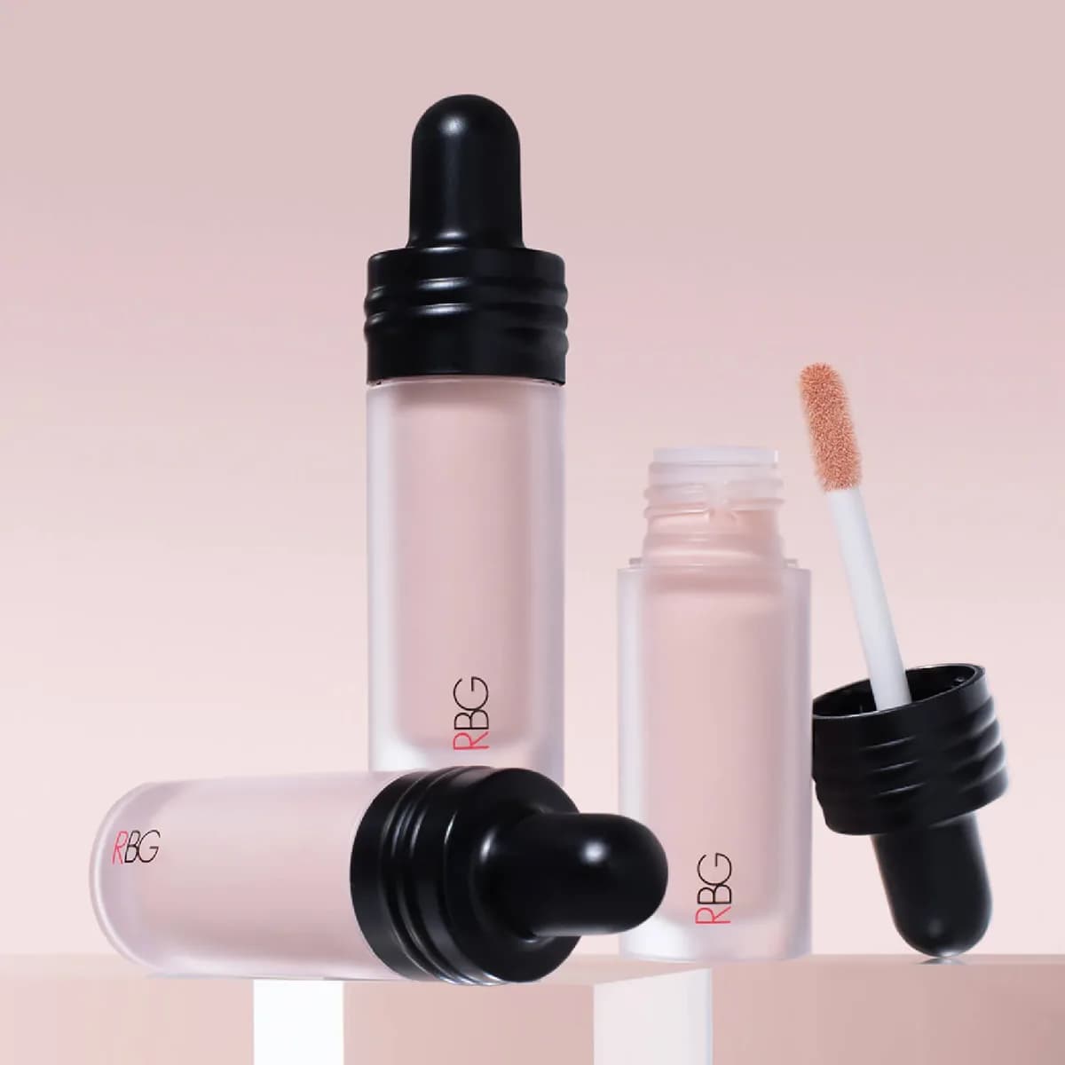 Жидкий освежающий консилер «RBG Russian Beauty Guru» тон 01 Розовый